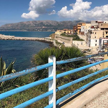 Appartamenti Sicilia Bedda Трапето Екстериор снимка