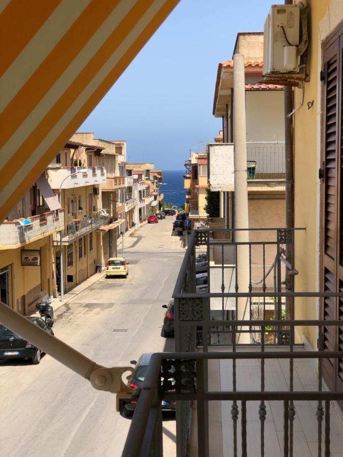 Appartamenti Sicilia Bedda Трапето Екстериор снимка