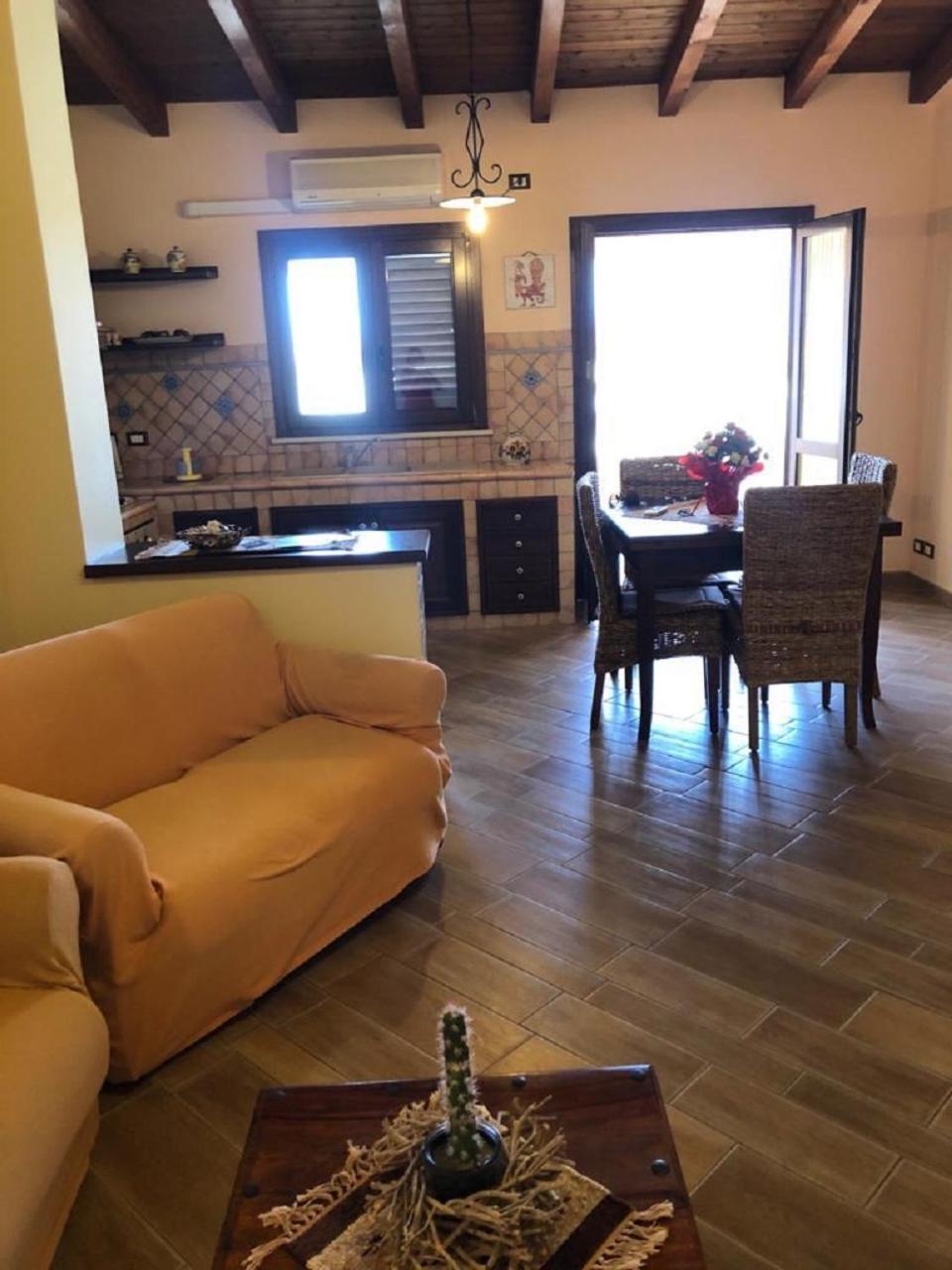 Appartamenti Sicilia Bedda Трапето Екстериор снимка